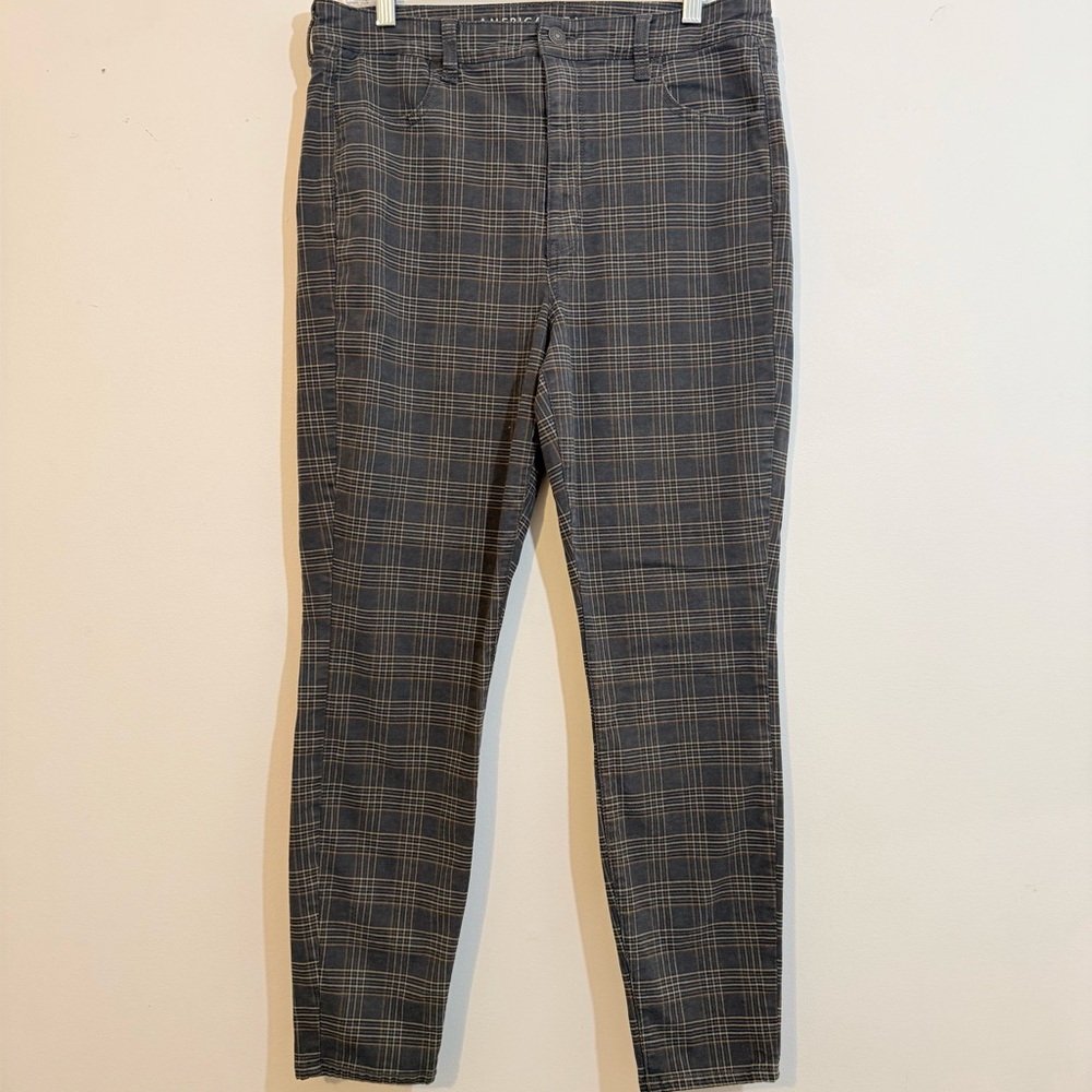 American Eagle Super Hi-Rise Denim Jegging Plaid Super Stretch — Size 14 Regular